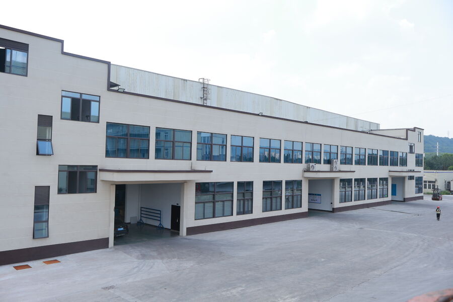 Chongqing Xinwen Chen Steel Structure Engineering Co., Ltd. manufacturer production line